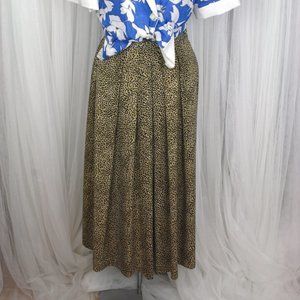 1980s Vintage Size Medium-Xlarge Animal Cheetah Print Pleated Side Button Midi
